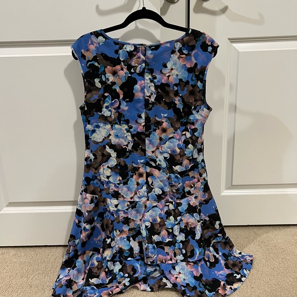 Cece by Cynthia Steffe Blue Scuba Floral Print A-Line Party Dress - Picture 5 of 9